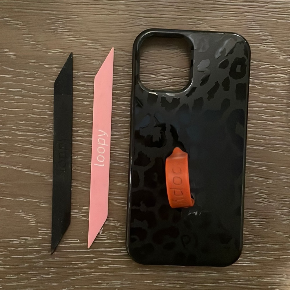 Loopy Black Leopard iPhone 12 Pro Case